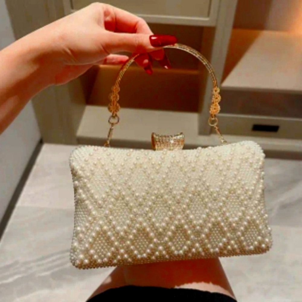 🐎NEW! Pearl-Embellished Cream Handbag Formal Clutch